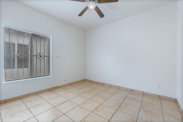 6654 S Luxor Way, Tucson, AZ 85746