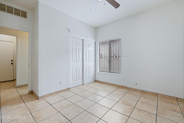 6654 S Luxor Way, Tucson, AZ 85746