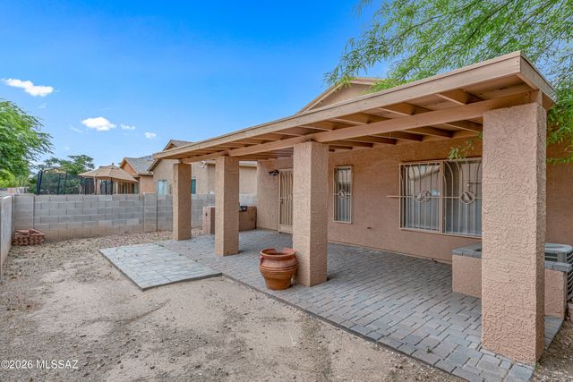 6654 S Luxor Way, Tucson, AZ 85746