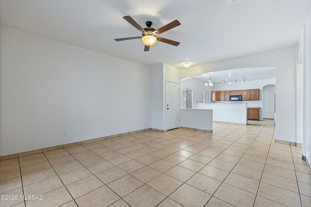 6654 S Luxor Way, Tucson, AZ 85746