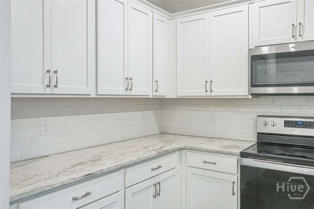 24 Pomona Circle, Savannah, GA 31419