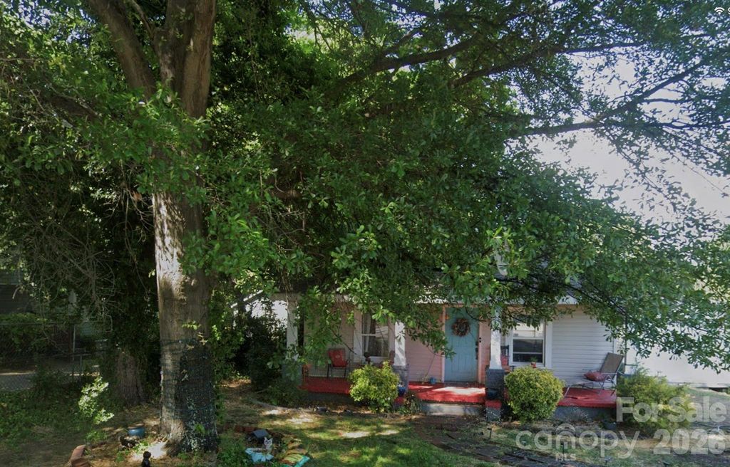 3100 Avalon Avenue, Charlotte, NC 28208