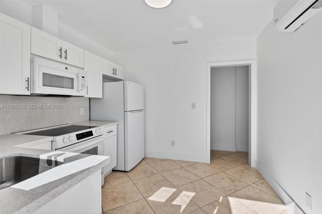 7320 S Waterway Dr A, Miami, FL 33155