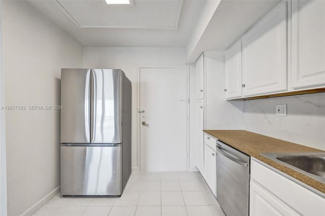 1600 S Ocean Drive 16B, Hollywood, FL 33019