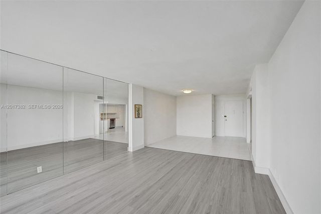 1600 S Ocean Drive 16B, Hollywood, FL 33019