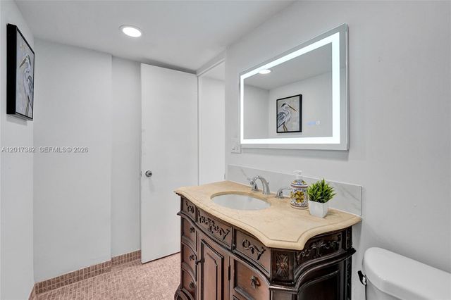 1600 S Ocean Drive 16B, Hollywood, FL 33019