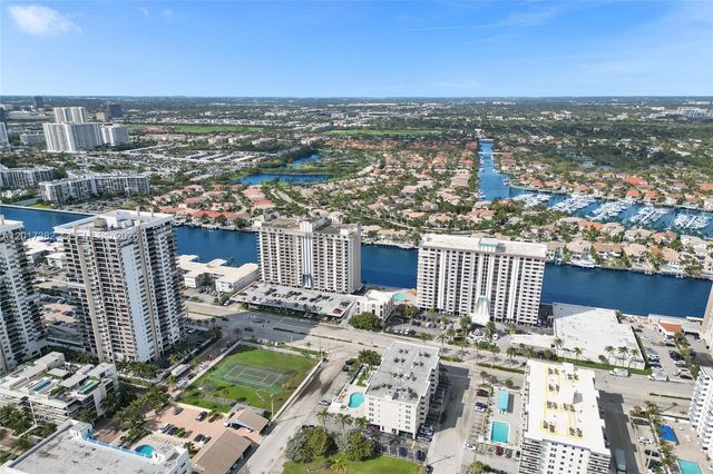 1600 S Ocean Drive 16B, Hollywood, FL 33019