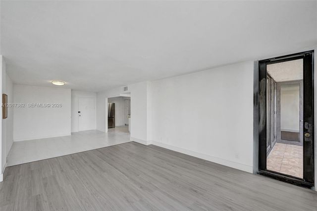 1600 S Ocean Drive 16B, Hollywood, FL 33019
