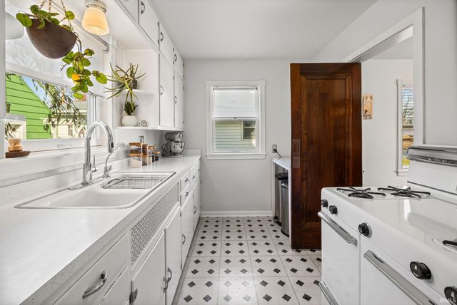 1334 El Prado Avenue, Lafayette, IN 47905