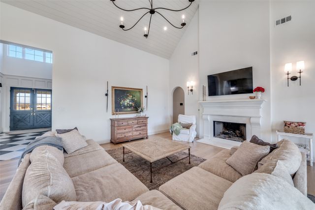 5165 Hartlee Field Road, Denton, TX 76208