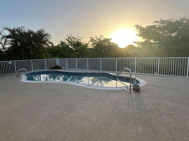 4804 MANGO Drive, Tamarac, FL 33319
