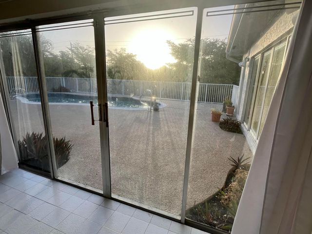 4804 MANGO Drive, Tamarac, FL 33319