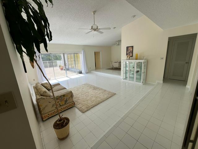 4804 MANGO Drive, Tamarac, FL 33319