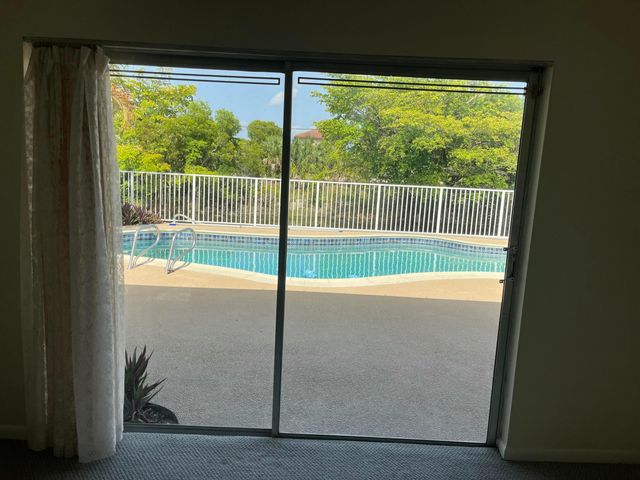 4804 MANGO Drive, Tamarac, FL 33319