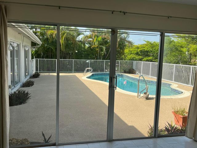 4804 MANGO Drive, Tamarac, FL 33319