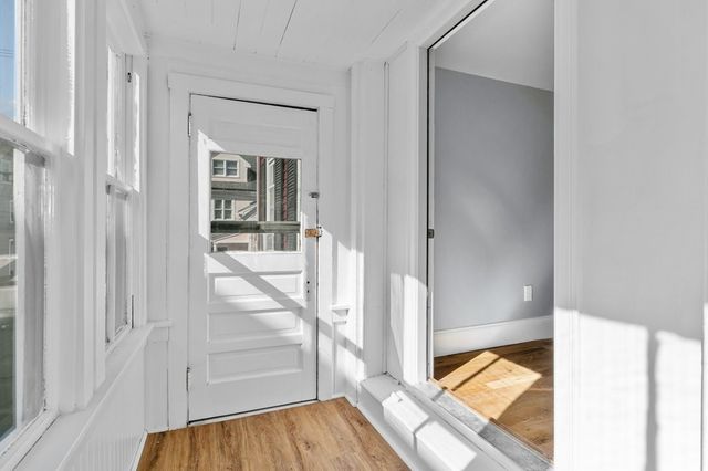 382 Spring Street 1, Newport, RI 02840