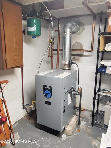 12928 State Route 109, Delta, OH 43515