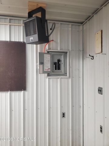 12928 State Route 109, Delta, OH 43515