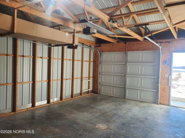 12928 State Route 109, Delta, OH 43515