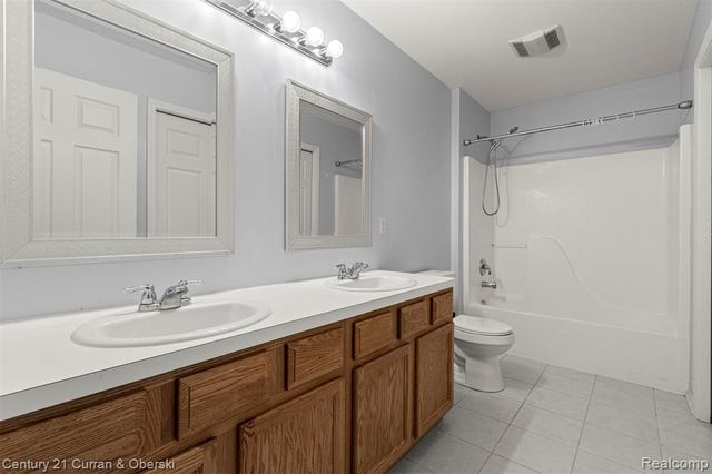 3571 Brooklyn Drive, Canton, MI 48188