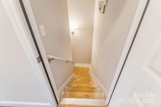 81 Double Brook Drive, Weaverville, NC 28787