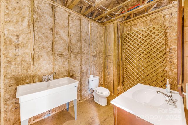 81 Double Brook Drive, Weaverville, NC 28787