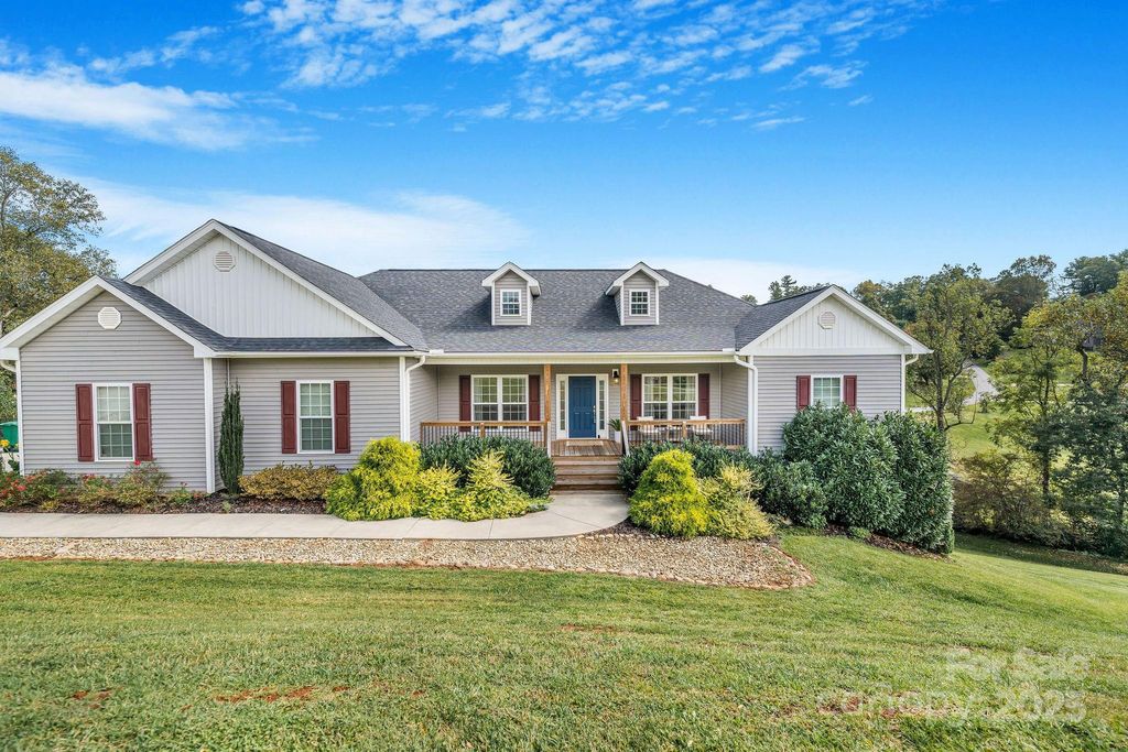 81 Double Brook Drive, Weaverville, NC 28787