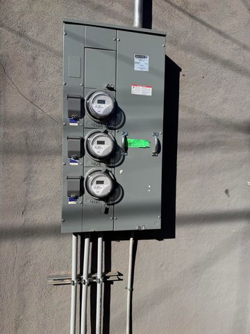 412 Tennessee Street NE, Albuquerque, NM 87108