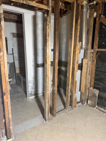 412 Tennessee Street NE, Albuquerque, NM 87108