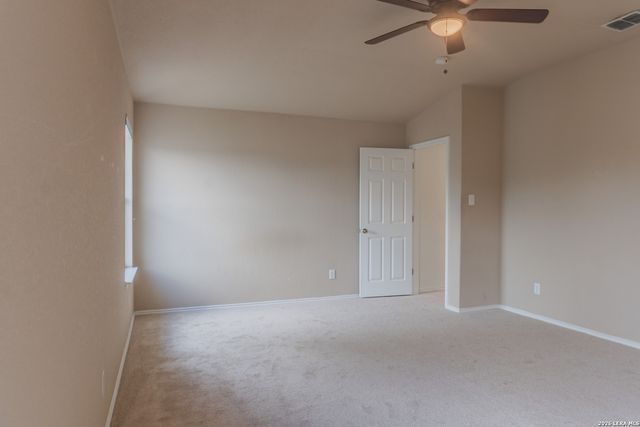 518 Candy Dr, Converse, TX 78109