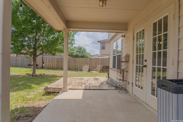 518 Candy Dr, Converse, TX 78109