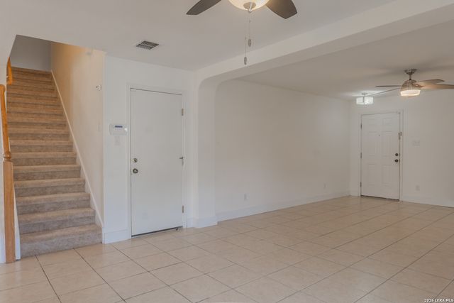 518 Candy Dr, Converse, TX 78109