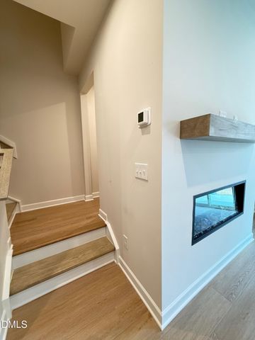 216 Oak Summit Place, Chapel Hill, NC 27516