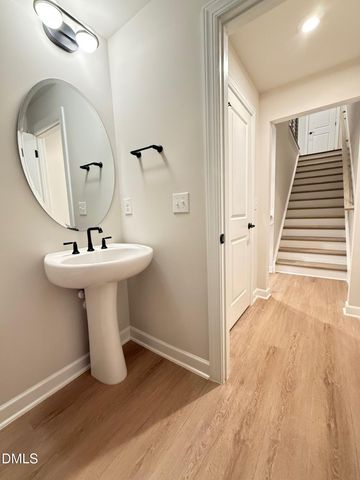 216 Oak Summit Place, Chapel Hill, NC 27516