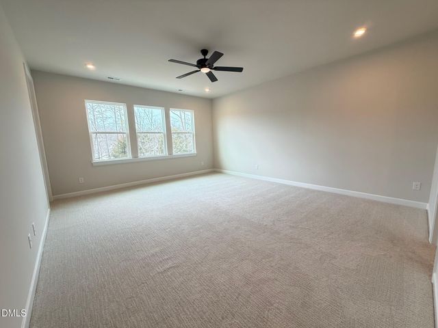 216 Oak Summit Place, Chapel Hill, NC 27516