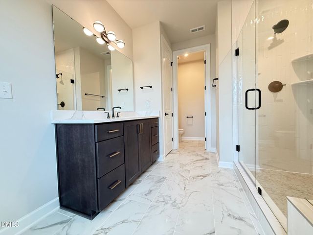 216 Oak Summit Place, Chapel Hill, NC 27516