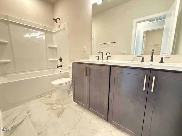 216 Oak Summit Place, Chapel Hill, NC 27516