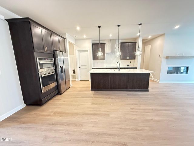 216 Oak Summit Place, Chapel Hill, NC 27516