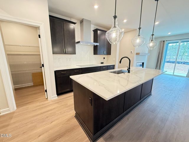 216 Oak Summit Place, Chapel Hill, NC 27516