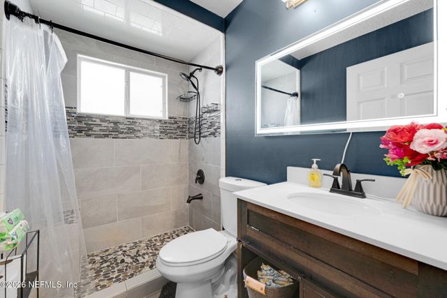 2875 MAJESTIC OAKS Lane, Green Cove Springs, FL 32043