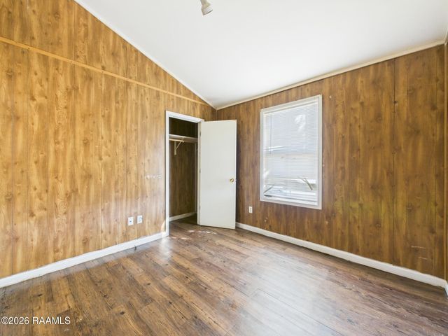 111 Sternberg Drive, Lafayette, LA 70506