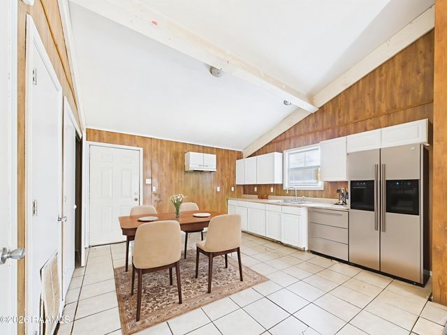 111 Sternberg Drive, Lafayette, LA 70506