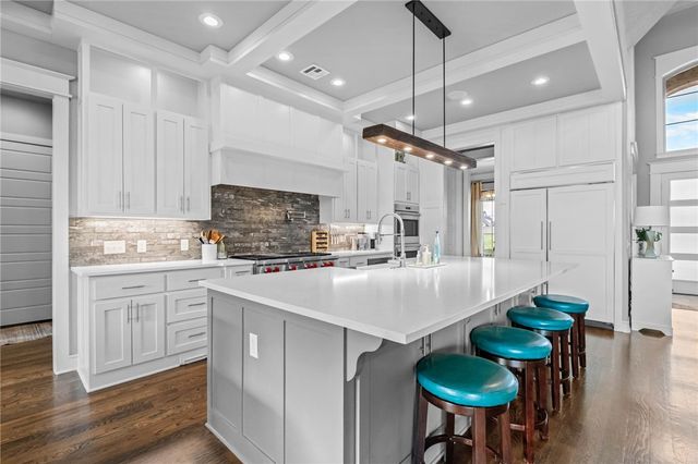 4301 Scissortail Drive, Bentonville, AR 72713