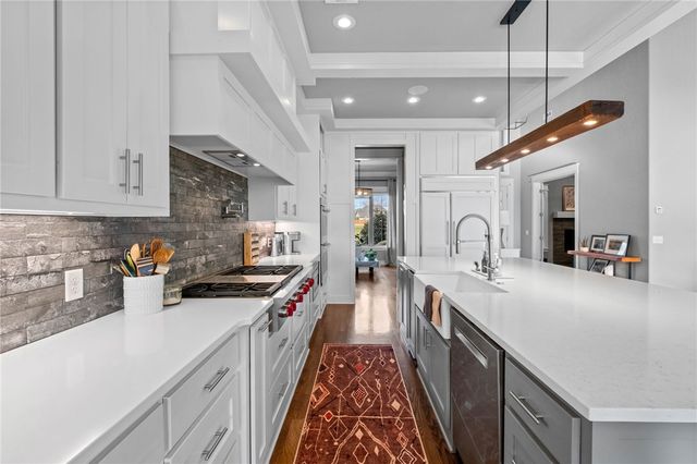 4301 Scissortail Drive, Bentonville, AR 72713