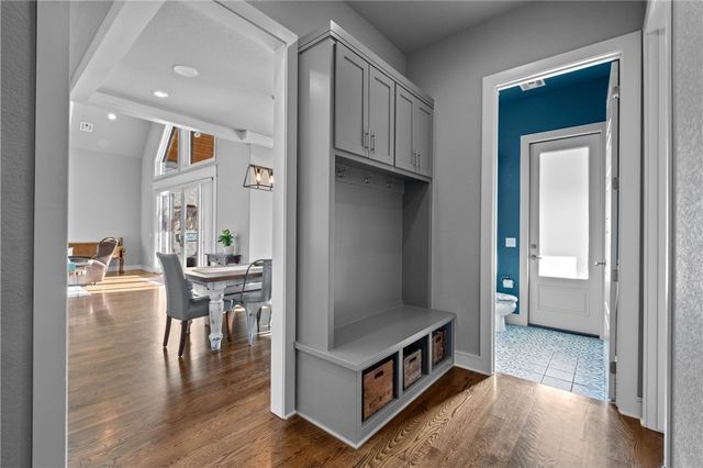 4301 Scissortail Drive, Bentonville, AR 72713