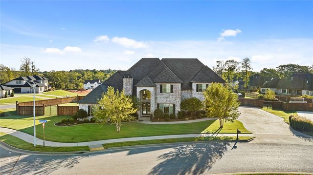 4301 Scissortail Drive, Bentonville, AR 72713