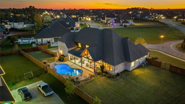 4301 Scissortail Drive, Bentonville, AR 72713