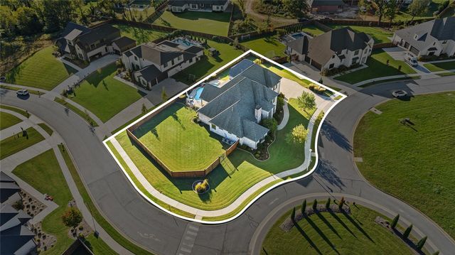 4301 Scissortail Drive, Bentonville, AR 72713