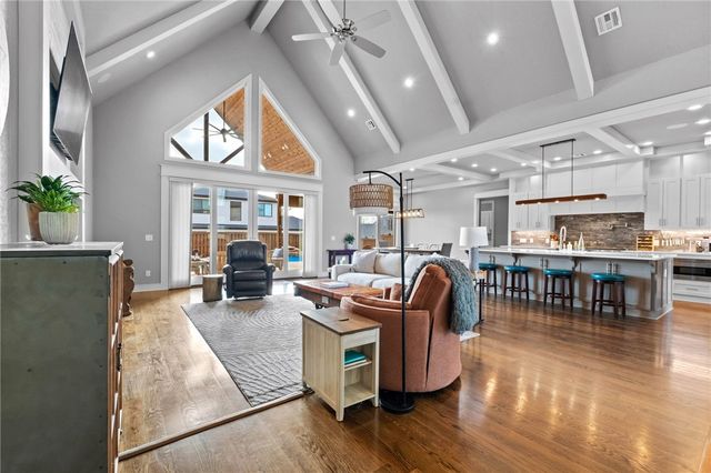 4301 Scissortail Drive, Bentonville, AR 72713