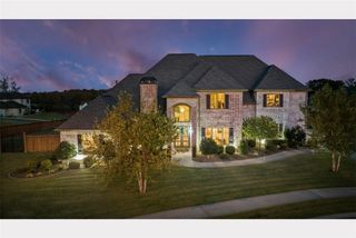 4301 Scissortail Drive, Bentonville, AR 72713